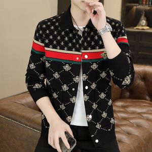 Men's Sweaters Fall Winter Luxury Bee Embroidery Cardigan Men Korean Slim Sweater Soft Warm Wool Handsome Male Jackets