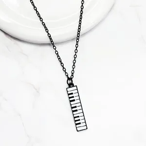 Łańcuchy klawiatura fortepianowa Naszyjnik elektroniczny Organy Czarna biała muzyka dla kobiet Dzieci Choker Prezenty biżuterii