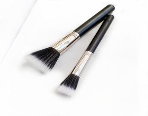 Duo Fiber Face Makeup Stippling Brush 187188 LargesMall Multiplicpose Lightweight Face Powder Foundation Blush Highlighter Beaut8509823