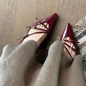 Dress Shoes 2024 Summer Pumps Patent Leather Sandals Female Pointy Temperament Stiletto High Heels