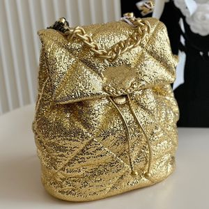 19 -bag Designer Soft Lerther o dużej pojemności Bag Plecak Black and Gold Hardware Regulowany łańcuch Matelasse Torba na podwójne ramię luksusowa torba podróżna 25x19 cm