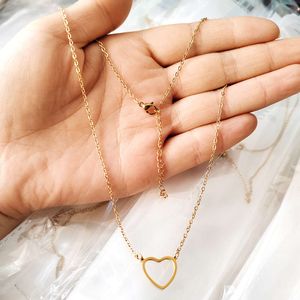 Spezza mini K Donne d'oro S Collana a cuore in acciaio inossidabile vuoto Neclace