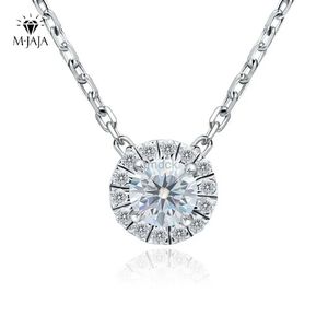 ペンダントネックレスM-Jaja Moissanite Necklace 0.5ct/1Ct Dカラーラウンドカットペンダント18Kホワイトゴールドメッキ調整可能925スターリングシルバーファインジュエリー240419