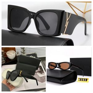 Designers Óculos de sol Moda Os óculos de sol polarizados resistentes a UV Luxury Sunglass Formen Mulheres Retro quadrado de vidro de vidro de vidro casual Óculos com caixa