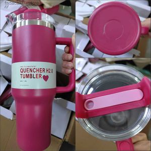 Tassen DHL 1 1 CO Winter Pink Parade Traget Red Holiday 40 Unzen H2.0 Edelstahl Tumblers Becher mit Griffdeckel und Strohwegstassen Wasserflaschen 0313Q240419