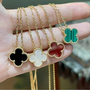 Designer Brand 027 High Version Van Clover Necklace Single Flower Natural Fritillaria Agate Pendant Classic Double Sided Lucky Grass Artikel i
