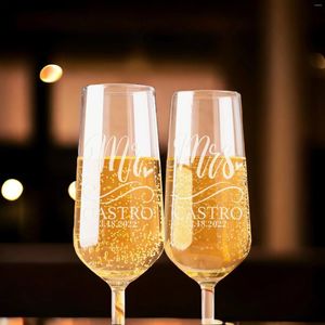 Forniture per feste 2 pezzi/set personalizzato Mr. and Mrs. Wedding toast tastting flauti di champagne occhiali da sposa incisa personalizzata Nome