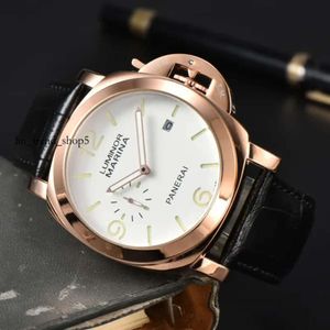 Orologi da uomo di lusso Top designer di alta qualità Datejust 43mm Cinque Orologi Quarzo Orologi Sports Montre Luxe Orologi 98 98