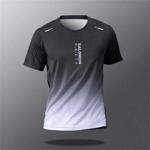 Herr t-shirts mode gradient tryckt herr sommar andas kort ärm topp utomhus löpning fitness sport t-shirt lös o-hals t-shirt j240419