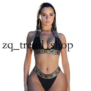 Seksi Bikini Setleri Kadınlar için Bandage Mayo Üst Mayo Thang Matay Takım Yüksek Kesik Plaj Giyim Katı Baskı Yeni Bather 340