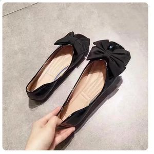 Casual Shoes 2024 Spring Summer Big Bow Flats Ballerina Women Loafers Comfortable Soft Pantent Leather