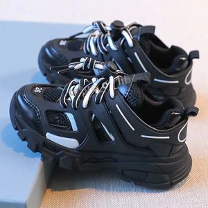 2024 Child Love Kid Fashion Shoes for Children Basketball Sneakers Baby Boy Athletic Shoe Hook Loop Designer för Youth Boy Toddlers EU 26-35 T7