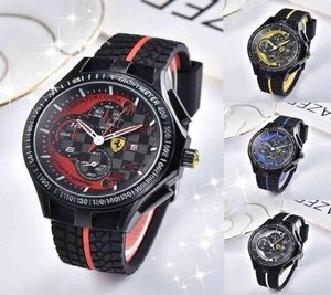 Luxury Sports Racing Car Rubber Strap rostfritt stålkvarts för män Casual Wrist Watch Clock8293430