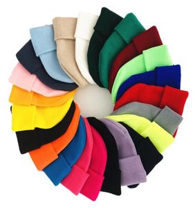 Beanieskull Caps Kış Şapkaları Kadın Beanies Örgü Katı Sevimli Şapka Kızlar Sonbahar Kadın Beanie Isıtıcı Bonnet Bayanlar Günlük Cap8620961