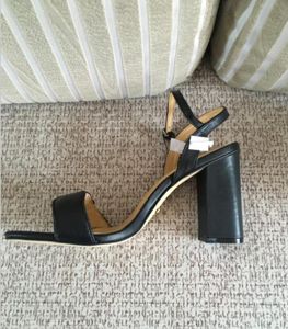 EN039S FASHION High Heels Sandals Leather Soft Suede Suede Black Sandal Shoes Lady Outdoor Heels Big Size 42 41 40 Gr2161906