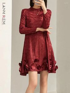Casual Dresses Lanmrem Elegant Pleated Women's Dress Longe ärmar 3D Floral Patchwork Design Mini Loose Fashion Clothing 24415
