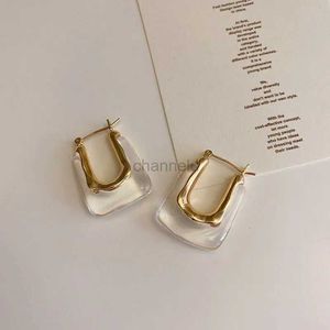 Andere 2024 neue trendige transparente Harzoop -Ohrringe für Frauen Girls Geometrische unregelmäßige Metall -Acryl -Ohrringe Party Schmuck 240419