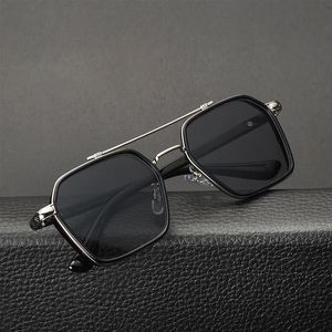 Erkekler için trend güneş gözlüğü profesyonel gündüz gece sürücüsü UV400 retro lüks tasarım gözlükleri vintage 240417