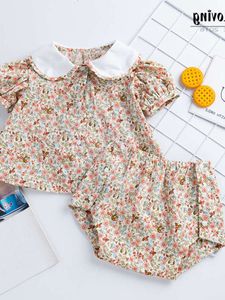 Summer Girl's Floral Short Sleeved Shirt PP Shorts Set, fashionabla och söta babykläder 2-delade set s