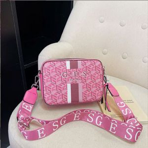 Fashionable Small Square Bag 2024 Summer Trendy Girl One Shoulder Camera Bag Simplified Korean Textured Crossbody Bag