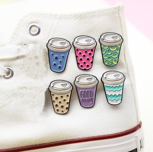 Creative Milk Tea Cup Brooches Set 6st Cartoon Colorful Wave Letter Clouds Paint Badges For Girls Alloy Pin Denim Shirt Fashion J4054262