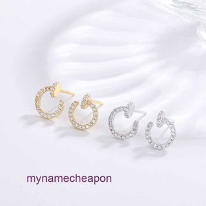 ファッショナブルなカートレスイヤリングファッショナブルなカートレスイヤリングChaopai Kajia S925 Sterling Silver Nail Shaped Full Diamond Ear Studs Small Design Fashion Versatile