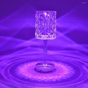 Bordslampor USB Acryl Diamond Crystal Lamp Led Creative Transparent Night Light Touch Control för sovrum Restaurangdekor