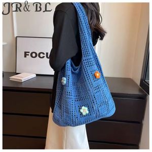 24SS Women's Woven Bag Large Capacity New Niche Design Summer Hollow Shoulder Bag Handbag Shopping Bag Bucket Bag Woven Bag 36CM Kejeq