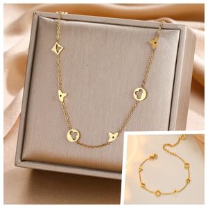 Fashion Designer Necklaces 18K Plated Gold for Women 4/four Leaf Clover Pendant Necklace bracelet Chains Jewelry Women Wedding Chirstmas Gift No Box