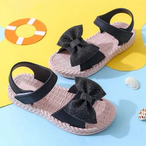 2K9T Sandals Girls Sandals Summer Sweet Cute Bowknot Princess Shoes Sandals Casual Comfortable Breathable Soft Bottom Beach Childrens Shoes 240419