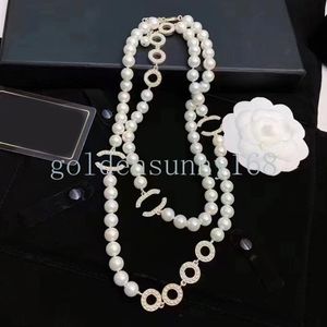 Vogue Women Pendant Designer Letter Necklace Pearl Chains Brand Crystal Necklaces 18k Gold Stainless Steel Choker Wedding Jewelry Accessories Gifts