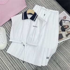 Sleeveless Shirts Pleated Skirts Fashion 2pcs Sets Women Designer Tops Embroidered Letters Short Style Blouse Drawstring Dress Piece Dress