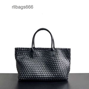 Borse borsette di pelle di pecora qualità da donna tote per le borse in pelle per la capacità di moda intrecciata bottegs cabat larg cesto top top tote lady venetass borse Q2gx