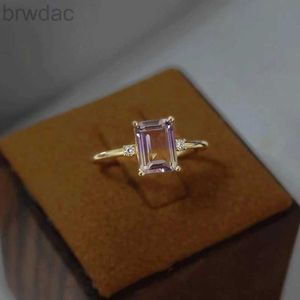 Solitaire Ring Amethyst Facetter Square Ladies Engagement Wedding Ring Opening Justerbar ljus lyxig utsökta romantiska silversmycken D240419