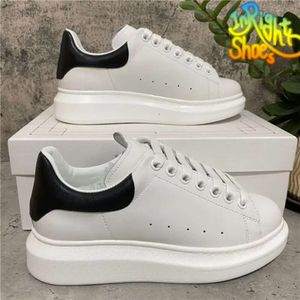 Oversized Shoes Designer Sneakers Leather Trainers Womens Flat Platform White Luxury Velvet Suede Casual Shoe Mens Velvet Black Suede Size EUR 36-45