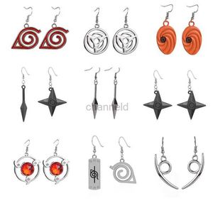 다른 애니메이션 코스프레 Akatsuki Earring for Women Jewelry 에나멜 붉은 구름 이어 후프 닌자 다트가 달린 귀걸이 팬 창조적 선물 240419