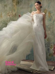 Designer Wedding Abito da sposa in stile francese Abito da sposa a coda di pesce senza spalline 2024 Nuova collezione in stile foresta di raso con consistenza di fascia alta