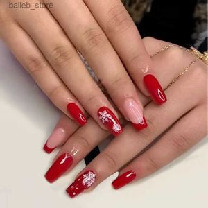 Falsche Nägel Neues rot gefälschter Nagelfleck mit weißer Schneeflocken gedruckter gefälschter Nagel Voller Cover Wearable Artificial Nails Tipps für Weihnachtsgeschenke Y240419