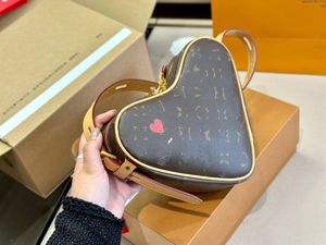 Дизайнерская любовь сумка женская мешка для кузова мода винтажная сумка в форме сердца коричневая цветочная роскошная сумочка сумка на плече на день святого Валентина.