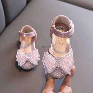 Sandals Summer Girls Flat Princess Sandals Fashion Sequins Bow Rhinestone Baby Shoes Kids Shoes For Party Wedding Party Sandals E618 240419