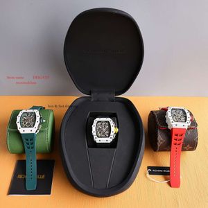 Mens Carbon Watches 고무 자동 ZY 시계 비즈니스 섬유 슈퍼 클론 기계식 RM11 시계 RM11-03Wristwatch 디자이너 스켈레토 플라이 백 ZY 127 용 탑