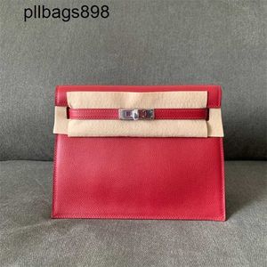 Danes Bag ryggsäck äkta läder 7a handswen rent läder en kalvskinn granatäpple röd