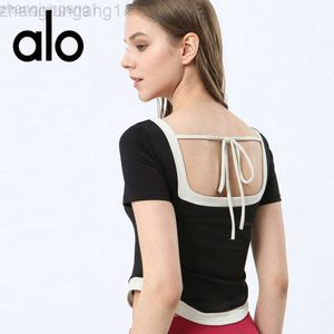 Desginer Alooo Yoga Top Shirt Clothe Short Woman Contrast Color Short Sleeve Womens T-shirt with Square Neck Strap and Chest Pad Fitness Top for Daily Casuwear