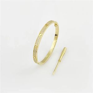 Klasyczny projektant bransoletki dla kobiet Braclet Gold Sier Rose Charml Biżuteria wąska stal ze stali nierdzewnej pełna diamentowej bransoletki prezent