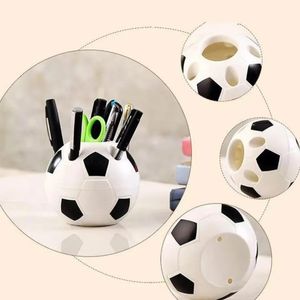 Ny 2024 Soccer Form Tool Supplies Pen Pencil Holder Football Shape Tandborste Holder Desktop Rack Table Hemdekoration Studentgåvor för
