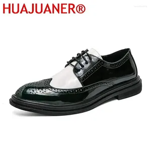 Casual Shoes Frühling Herbst Herbst MODE GREEN Hochzeitskleid Oxford für komfortable männliche Business -Brogue -Schuhe