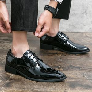 Casual Shoes Luxury Business Oxford Leather Men Breathable Rubber Formal Dress Male Glossy Wedding Flats Footwear Mocassin Homme