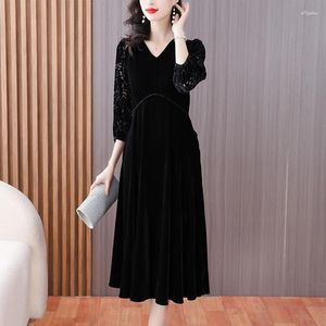 Casual Dresses 2024 Fashion Velvet Dress Women's Autumn Retro Loose Fit Pullover Korean Version Lace Knee Length Vestidos