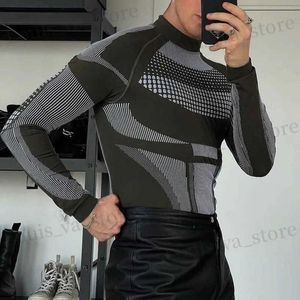 قمصان الرجال الجديدة الوافدين القمصان رجال نمط أزياء طباعة طويلة slve turtleneck tirt 2022 Autumn Trend Men Tops Fit Tops Strtwear T240419