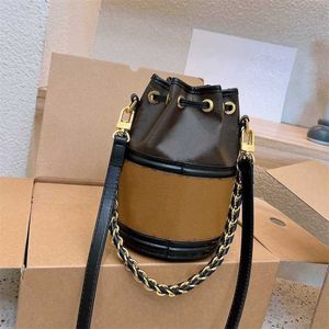 Fashion Designers Cosmetic Bag Luxury Women's Bags Barrels Leather Classic Designer Handbags Crossbody Bucket Handbag